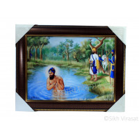 Shri Guru Gobind Singh Ji While Taking a Bath Photo, Wooden Frame with Attractive golden pattern, Size – 12x16